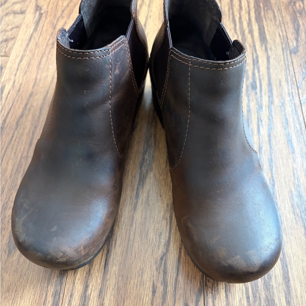 Dansko Frankie Brown Leather Ankle Boots